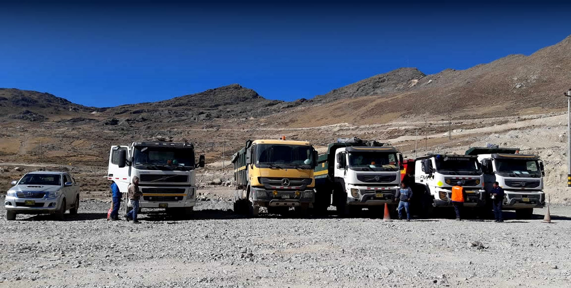 Alquiler de vehiculos y maquinaria pesada